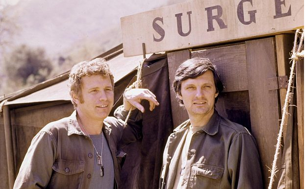 Trapper John and Hawkeye, on the set of M*A*S*H.